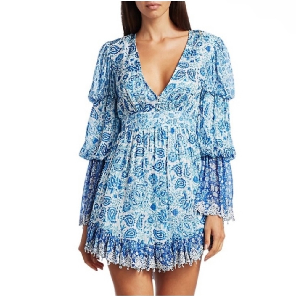 Beautiful NWT dress perfect for summer!